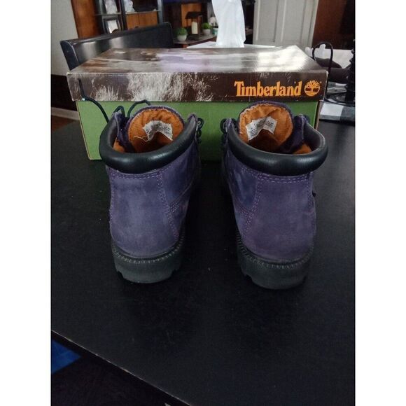 Timberland grape purple swede boots size 7 M in box #22382 - Picture 8 of 10